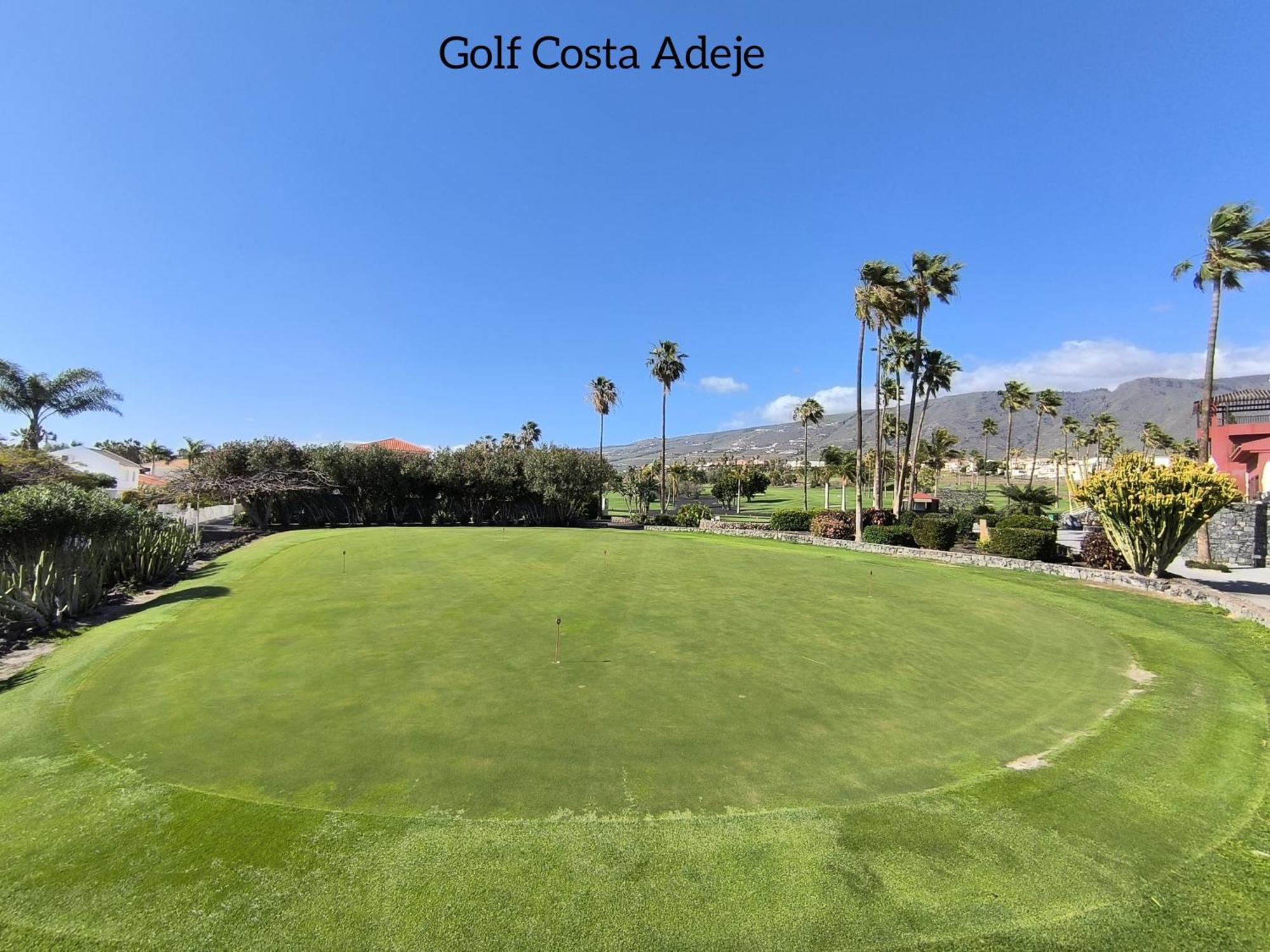 Vil·la Beautiful - 4 Bedrooms, Heated Pool, Fibre Net, 2 Priv Car Park Places, Tv Channels Costa Adeje (Tenerife)